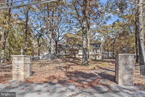 Other - 1700 Bayside Beach Rd, Pasadena, MD 21122 photo 35 of 36