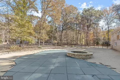 Other - 1700 Bayside Beach Rd, Pasadena, MD 21122 photo 30 of 36