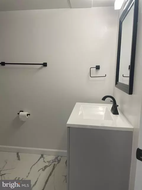 7 10th Ave, Brooklyn, MD 21225 photo 31