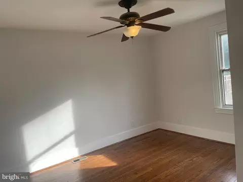 7 10th Ave, Brooklyn, MD 21225 photo 19
