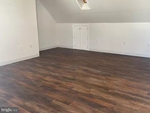 7 10th Ave, Brooklyn, MD 21225 photo 42