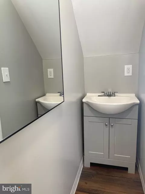 7 10th Ave, Brooklyn, MD 21225 photo 45