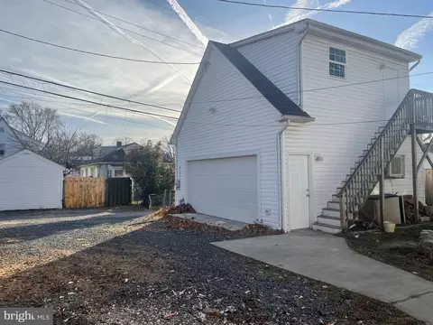 7 10th Ave, Brooklyn, MD 21225 photo 3
