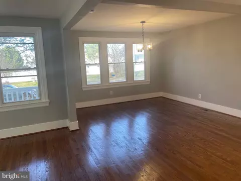 7 10th Ave, Brooklyn, MD 21225 photo 6