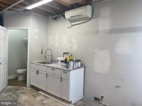 7 10th Ave, Brooklyn, MD 21225 photo 52