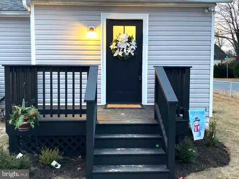 7721 Edgewood Ave, Pasadena, MD 21122