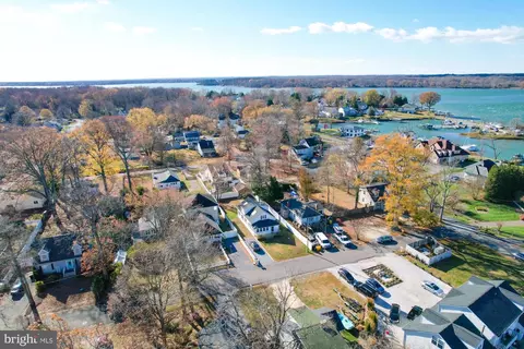 321 Linden Ave, Edgewater, MD 21037 photo 3