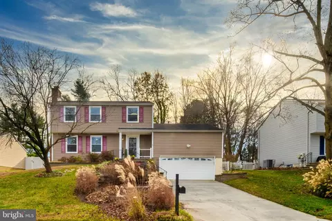 489 Margaret Ln, Arnold, MD 21012
