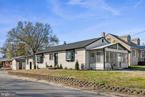 421 6th Ave NE, Glen Burnie, MD 21060