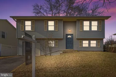 7872 Bastille Pl, Severn, MD 21144