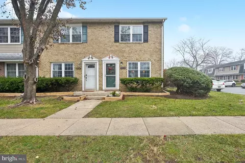 8438 Norwood Dr, Millersville, MD 21108