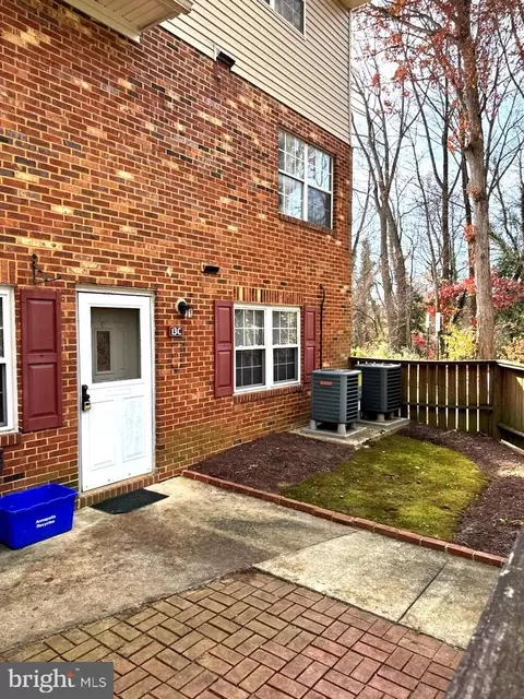 13 C Heritage Ct, Annapolis, MD 21401