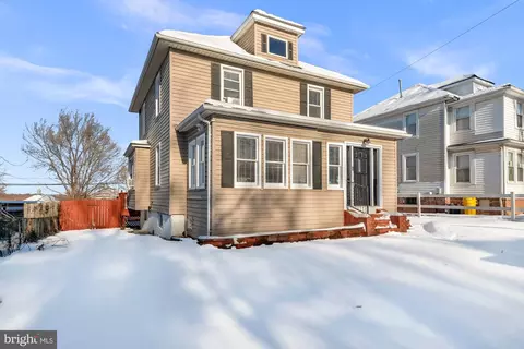 106 W Hilltop Rd, Baltimore, MD 21225