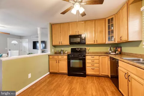 814 220th St, Pasadena, MD 21122 photo 12