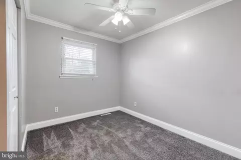 814 220th St, Pasadena, MD 21122 photo 17
