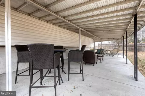 814 220th St, Pasadena, MD 21122 photo 31