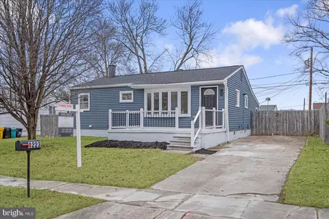 1223 Cedarcliff Dr, Glen Burnie, MD 21060