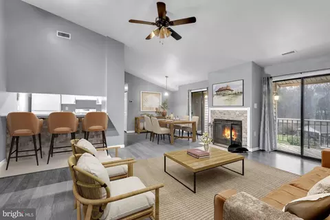 1108 Castle Harbour Way #3C, Glen Burnie, MD 21060