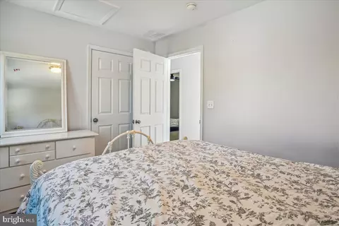 Bedroom - 7768 Outing Ave, Pasadena, MD 21122 photo 3 of 9
