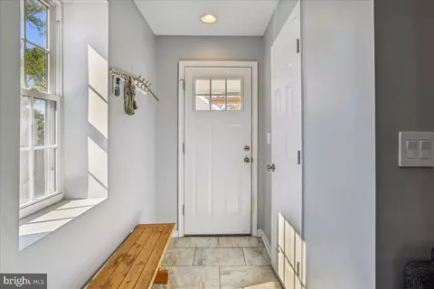 Entry Way - 7768 Outing Ave, Pasadena, MD 21122 photo 1 of 4