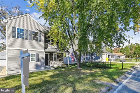 Exterior - 7768 Outing Ave, Pasadena, MD 21122 photo 4 of 31