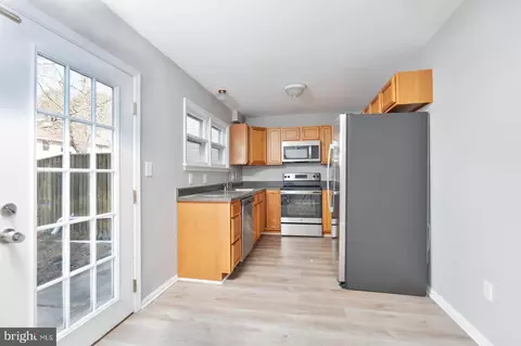 7662 Beth Noelle Ct, Pasadena, MD 21122 photo 8