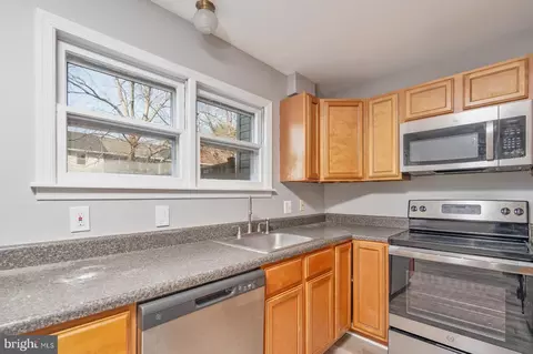 7662 Beth Noelle Ct, Pasadena, MD 21122 photo 10
