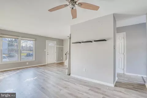 7662 Beth Noelle Ct, Pasadena, MD 21122 photo 6
