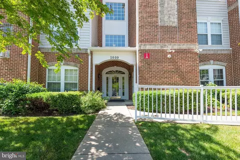 1009 Samantha Ln #304, Odenton, MD 21113