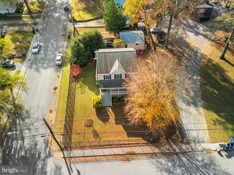 View/Area - 100 Silopanna Rd, Annapolis, MD 21403 photo 2 of 10