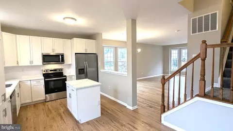 830 Knob Ct, Odenton, MD 21113 photo 9