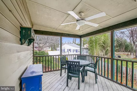 2 Severn Dr, Annapolis, MD 21401 photo 9