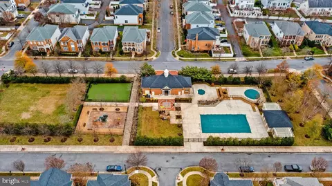 View/Area - 708 Pearson Point Pl, Annapolis, MD 21401 photo 7 of 7