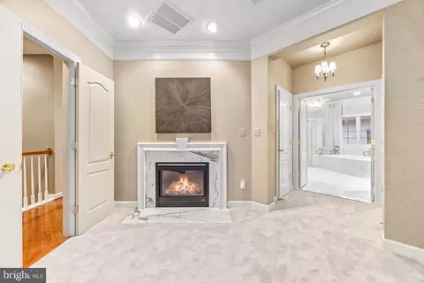 Entry Way - 708 Pearson Point Pl, Annapolis, MD 21401 photo 10 of 13