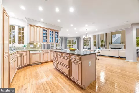 Kitchen - 708 Pearson Point Pl, Annapolis, MD 21401 photo 1 of 10