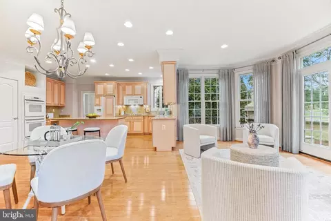 Other - 708 Pearson Point Pl, Annapolis, MD 21401 photo 7 of 40