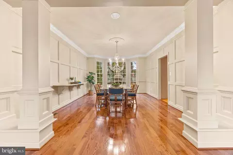 Dining - 708 Pearson Point Pl, Annapolis, MD 21401 photo 1 of 7