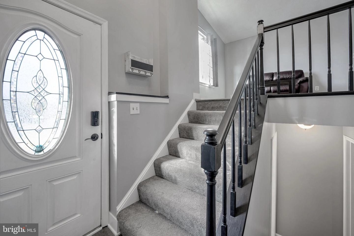 Entry Way - 2896 Gladnor Rd, Pasadena, MD 21122 photo 1 of 5