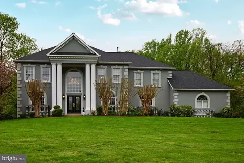 1 Perder Ln, Edgewater, MD 21037