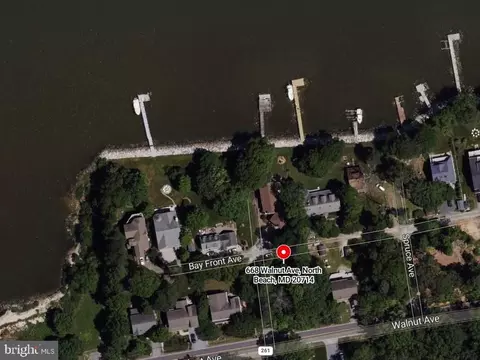 668 Walnut Ave, North Beach, MD 20714 photo 1