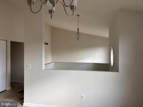Entry Way - 708 204th St, Pasadena, MD 21122 photo 3 of 3