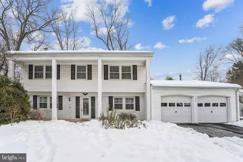 1720 Urby Dr, Crofton, MD 21114
