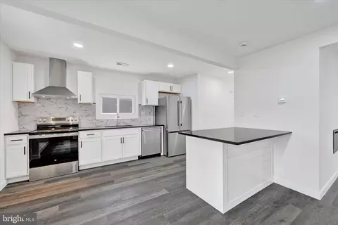 6320 Shady Side Rd, Shady Side, MD 20764 photo 3