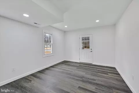 6320 Shady Side Rd, Shady Side, MD 20764 photo 4