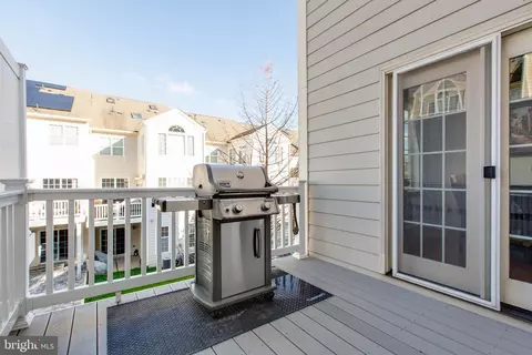 Exterior - 2256 Brimstone Pl, Hanover, MD 21076 photo 5 of 15