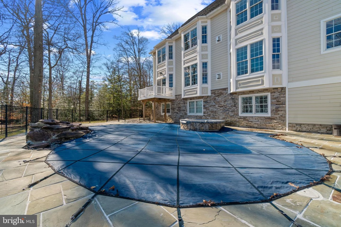 Exterior - 3317 Old Cedar Point Rd, Edgewater, MD 21037 photo 4 of 5