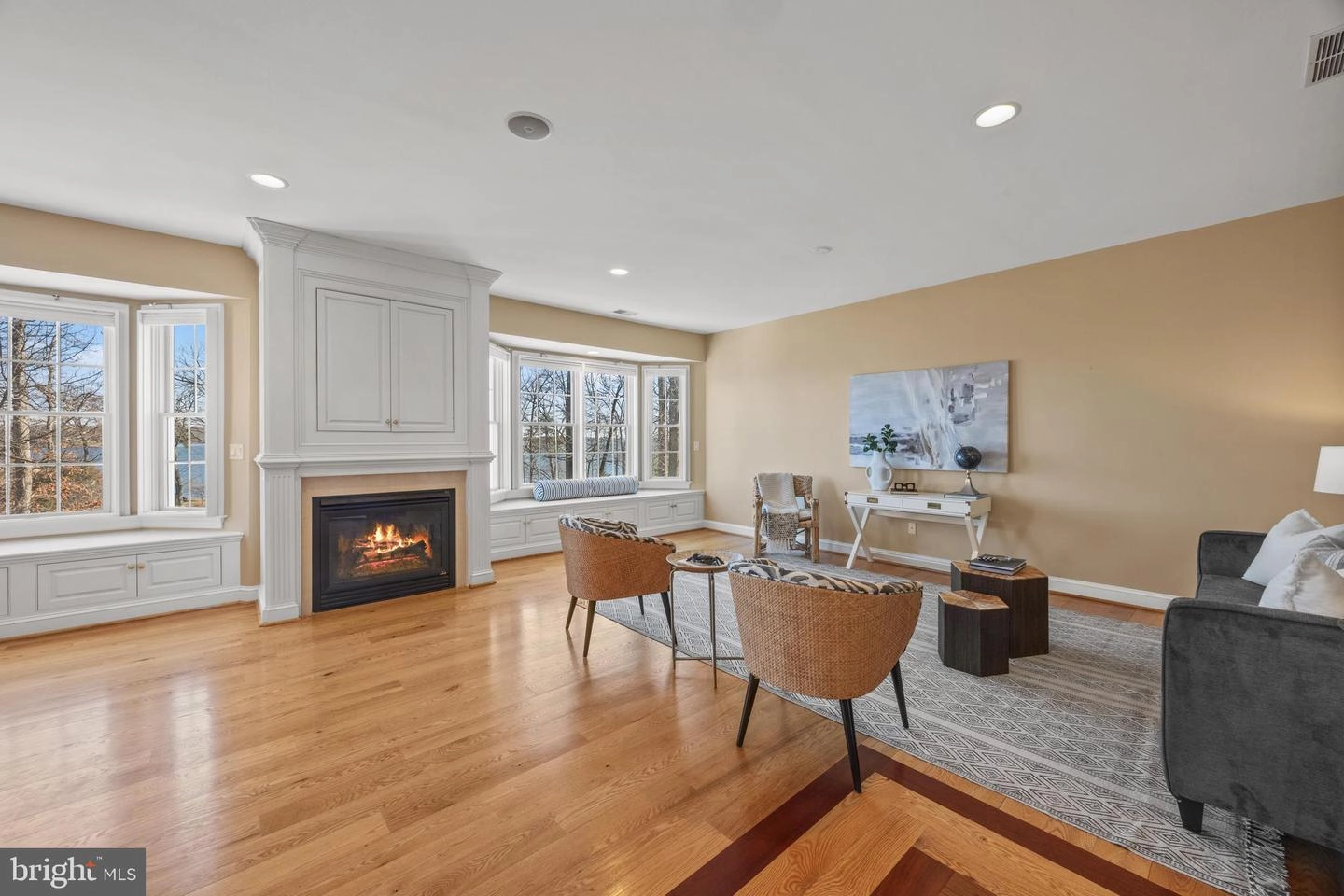 Living - 3317 Old Cedar Point Rd, Edgewater, MD 21037 photo 5 of 5