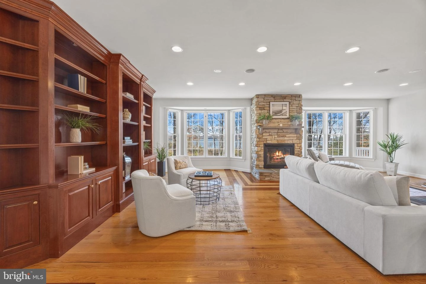 Living - 3317 Old Cedar Point Rd, Edgewater, MD 21037 photo 4 of 5