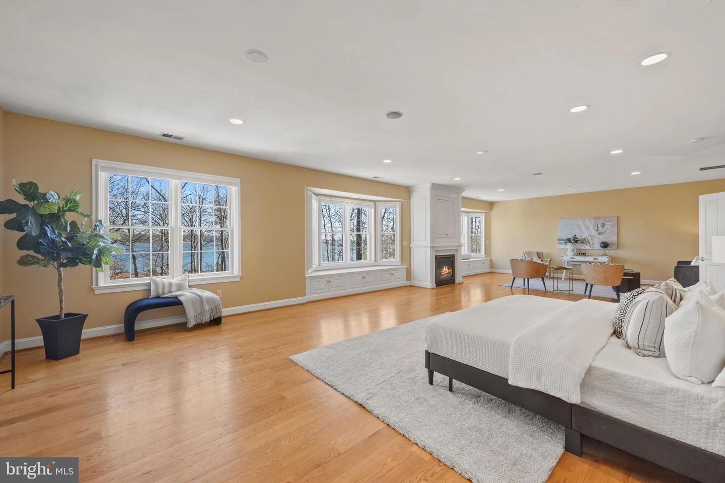 Bedroom - 3317 Old Cedar Point Rd, Edgewater, MD 21037 photo 1 of 3