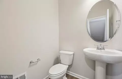 3510 Biota Ln, Laurel, MD 20724 photo 9